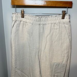 Woman’s Beige linen Pants